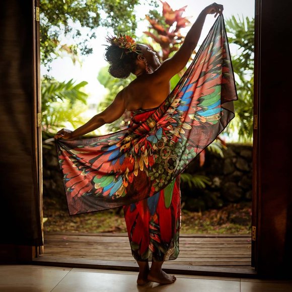 Scarlet Macaw Wings Redbird of Paradise Long Scarf Shawl - Picture 1 of 13